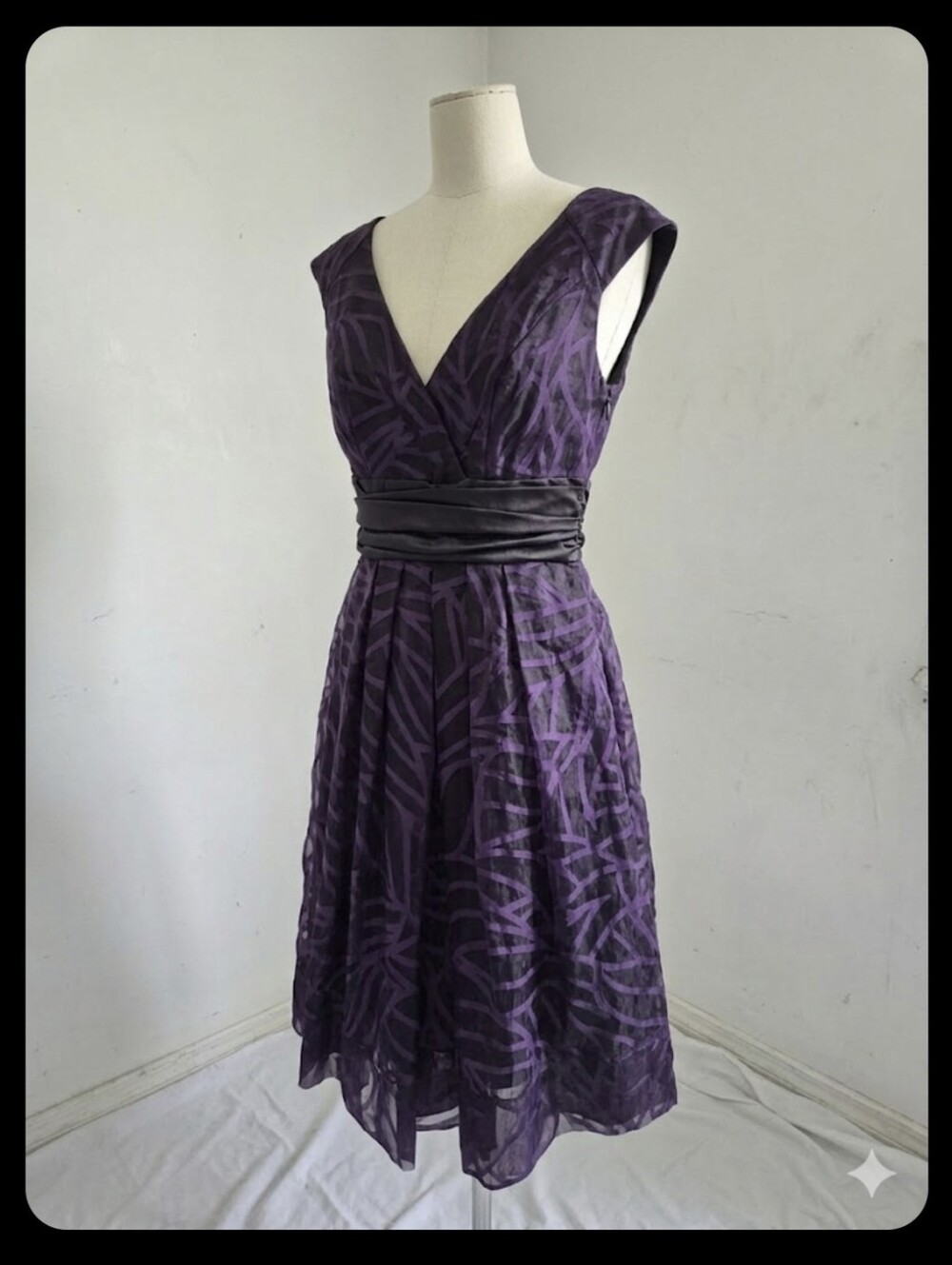 Le Chateau Cocktail Fit And Flair Purple Black Goth Dress Lace XS Party Funeral